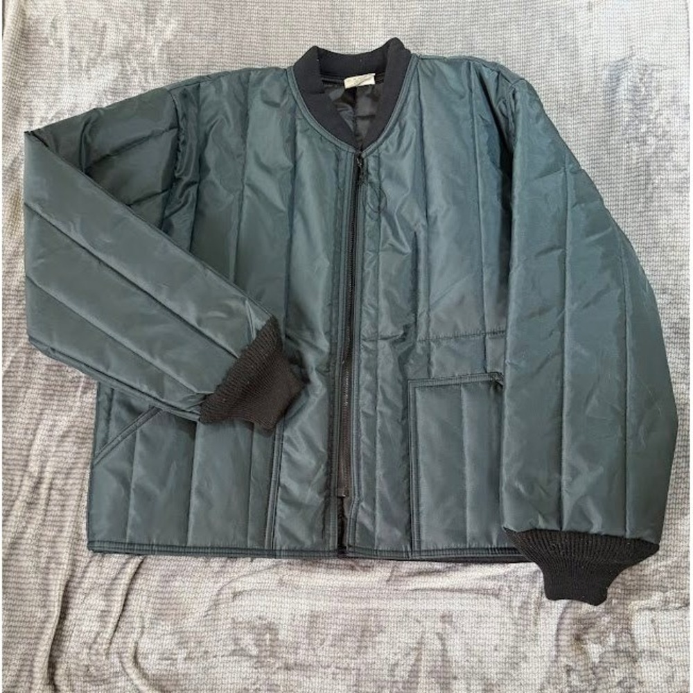 RefrigiWear 0925R Iron-Tuff Insulated Cooler Jacket Men 2XL Green Quilted Bomber